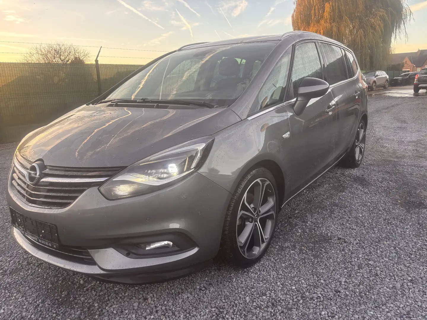 Opel Zafira Tourer 1.4 Turbo Automatik/euro5/met Keuring En Carpass Gris - 1