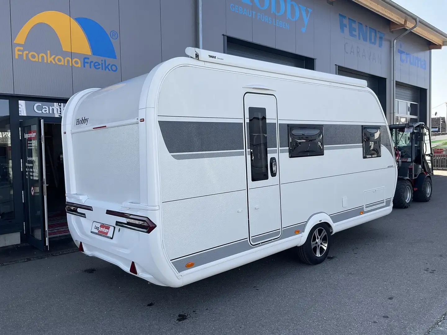 Hobby OnTour 470 KMF Markise / Ambientebeleuchtung Weiß - 2