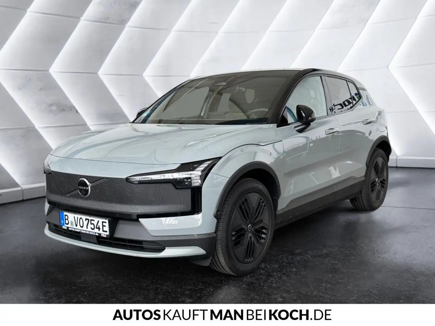 Volvo EX30 Twin Motor Performance AWD Cross Country Ultr Grau - 2