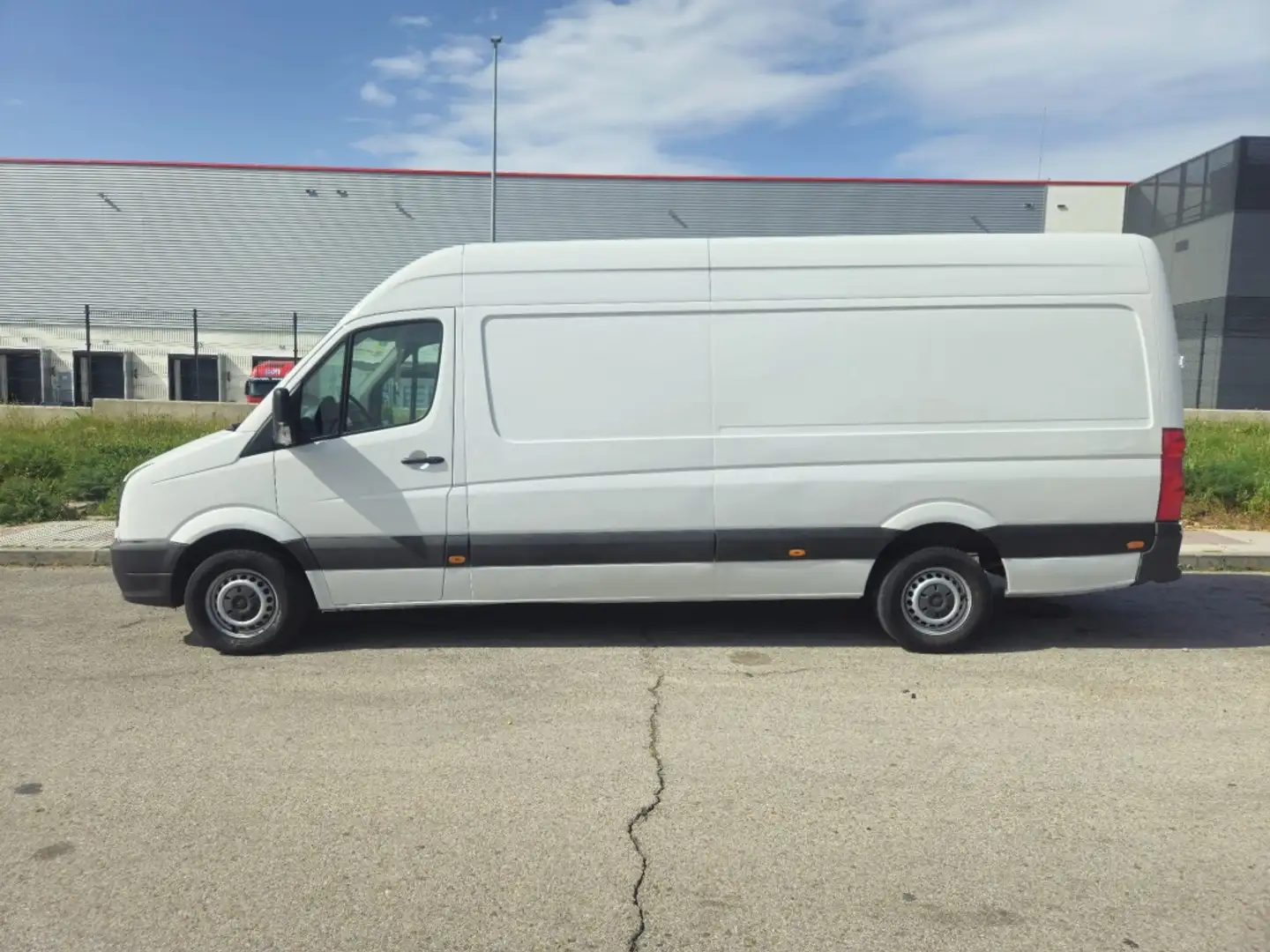 Volkswagen Crafter Furgón 2.0TDI SCR 4M 35 BL L4H3 103kW Blanco - 2