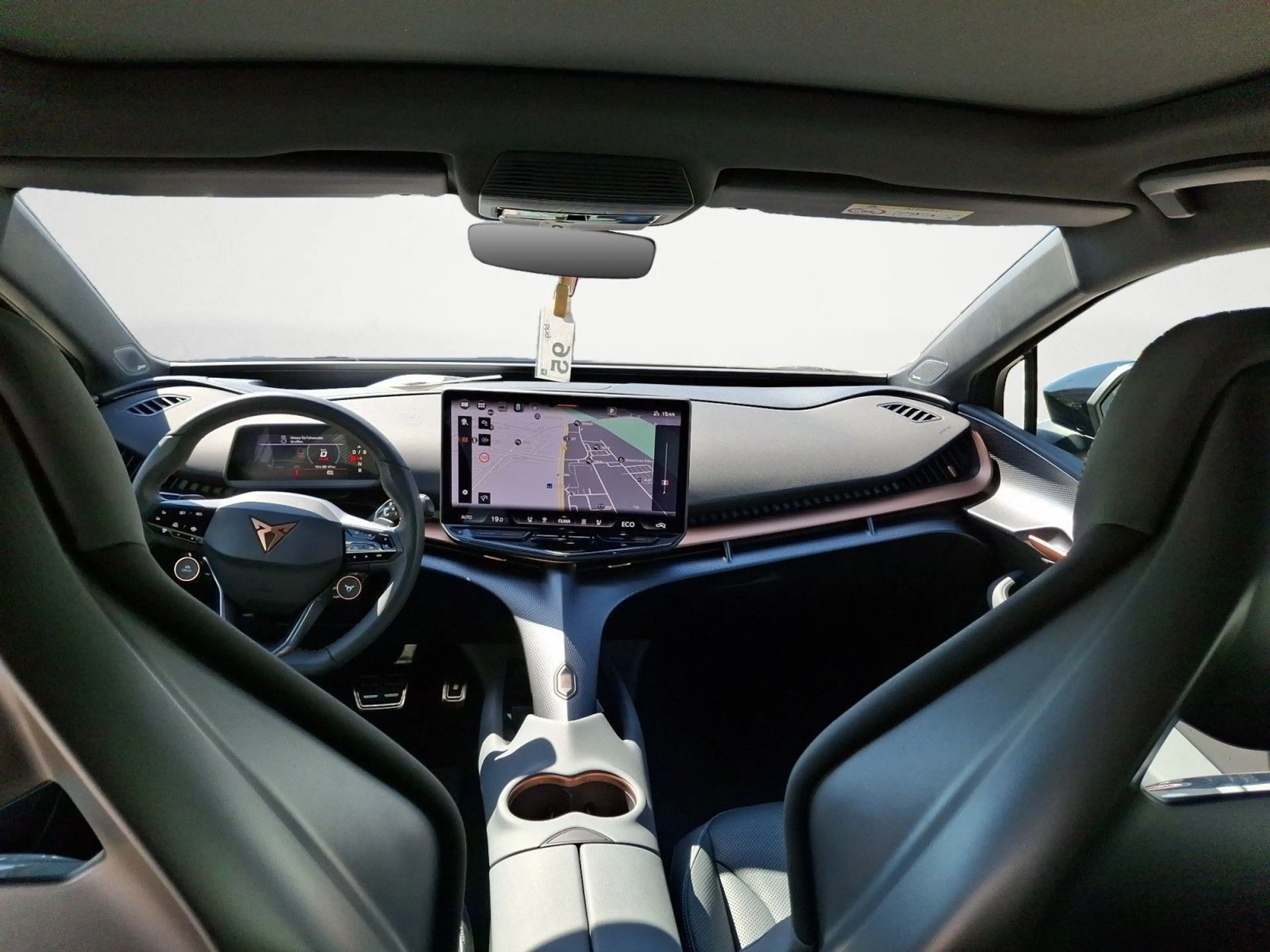 CUPRA Tavascan VZ Dual Extreme HUD Keyless MatrixLED G — photo 12