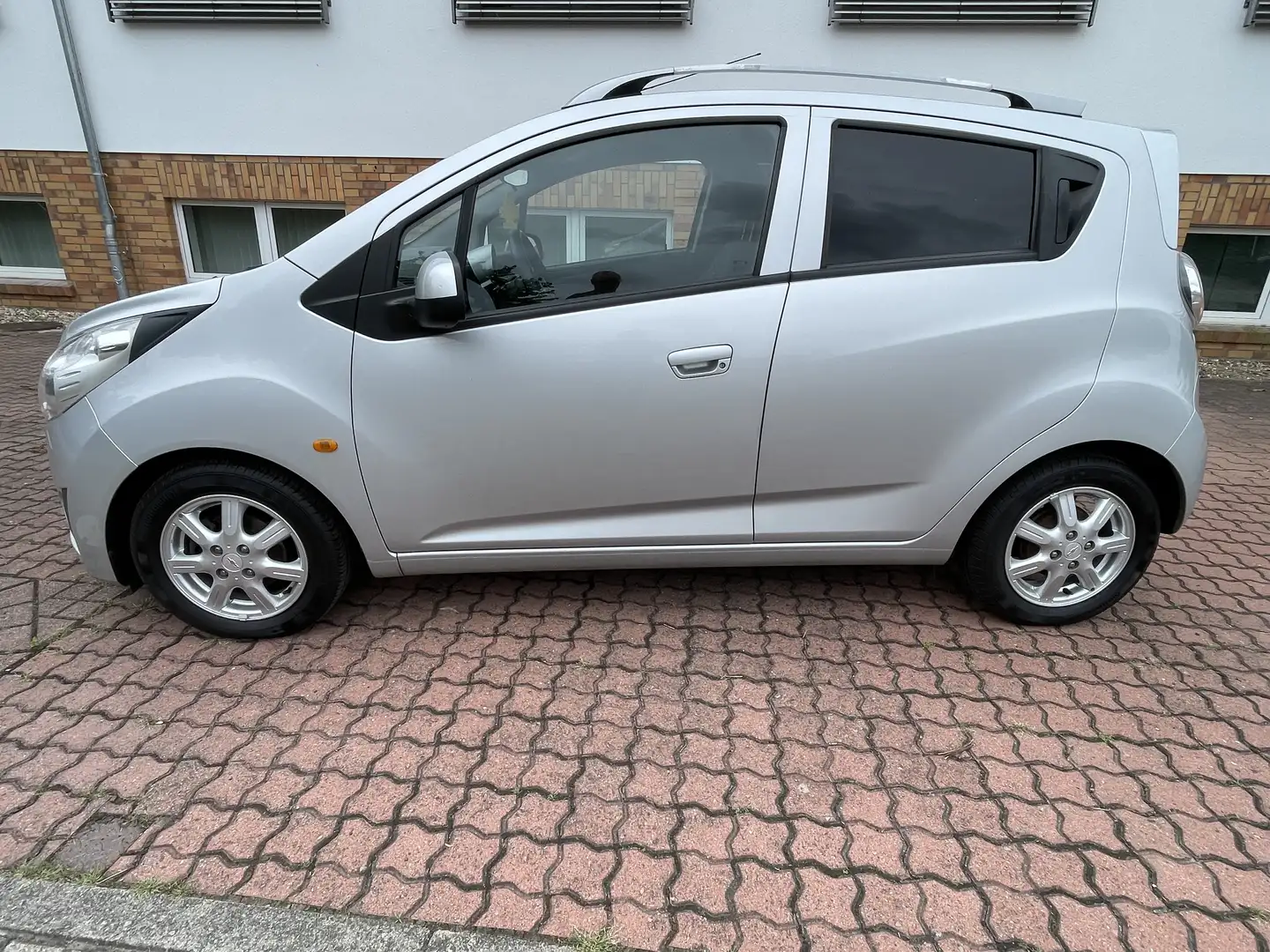 Chevrolet Spark 1.2 EcoLogic LS+ Alu Klima Silber - 2
