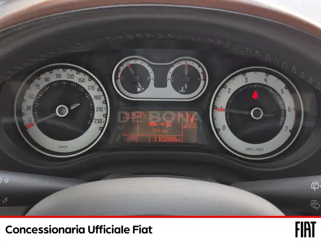 Fiat 500l view 11