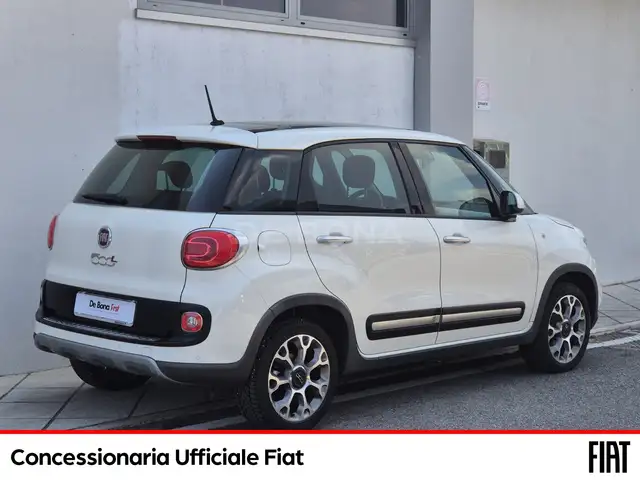 Fiat 500l view 4