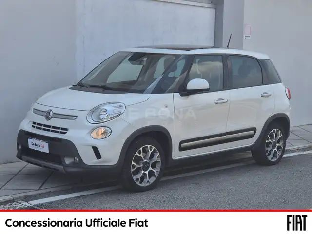 2015 Fiat 500l in White for sale