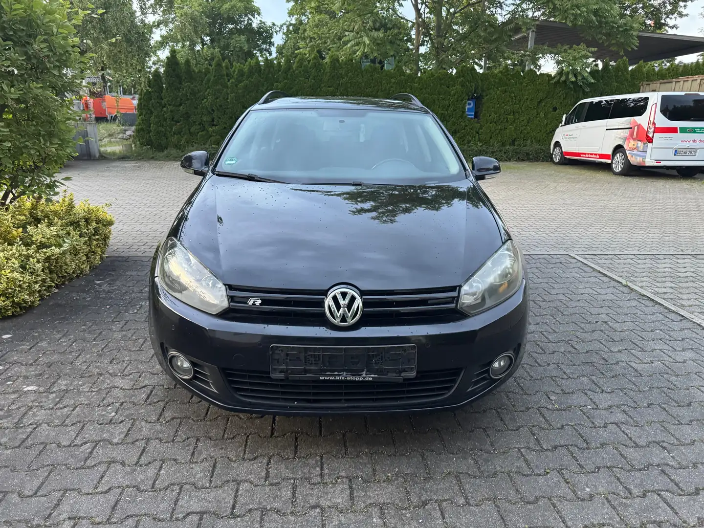 Volkswagen Golf Variant 1.6 TDI DPF Comfortline Noir - 1