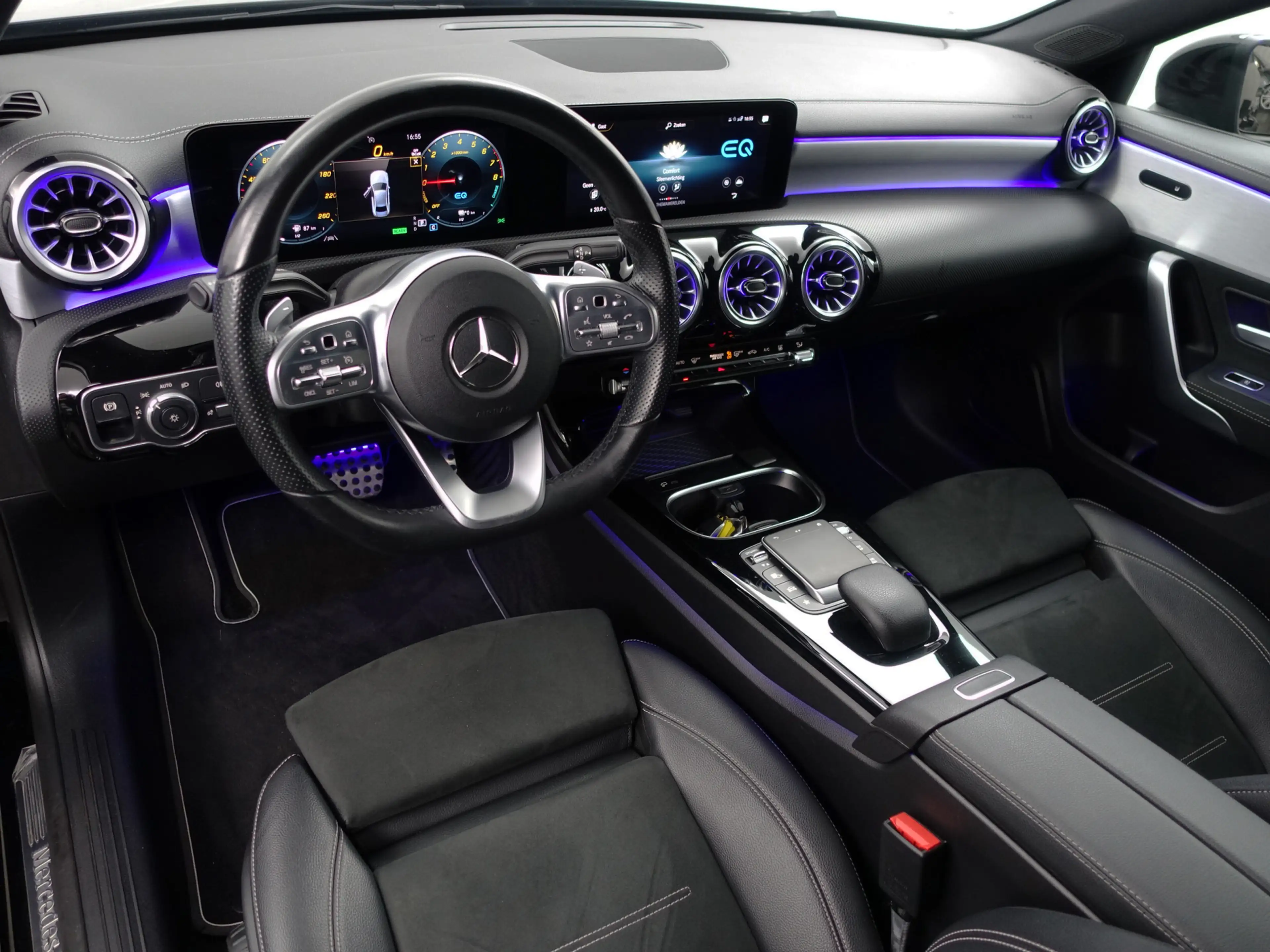Mercedes-Benz A 250 e AMG Premium Plus Aut- Panoramadak, Sfeerverlicht — photo 3