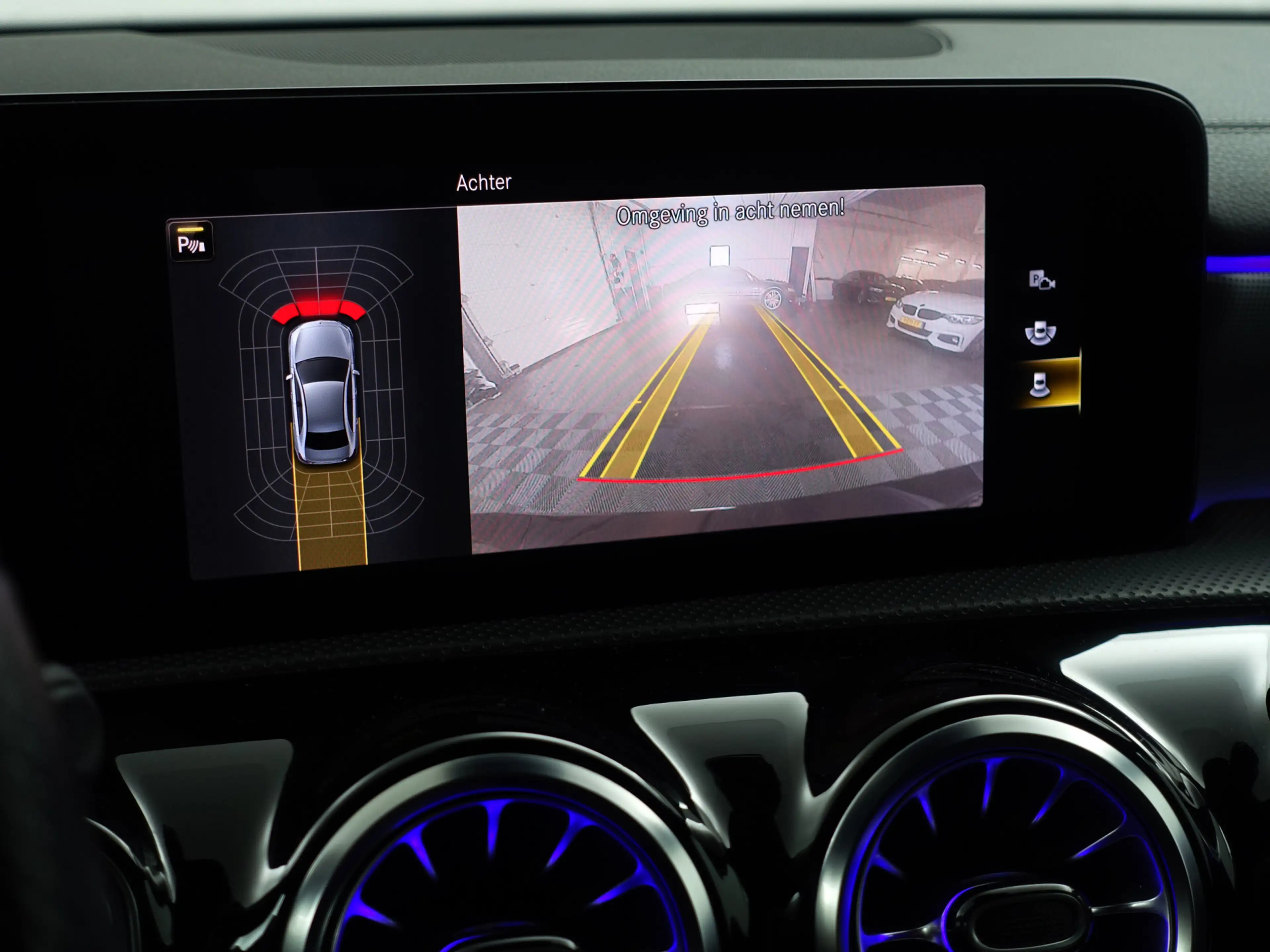 Mercedes-Benz A 250 e AMG Premium Plus Aut- Panoramadak, Sfeerverlicht — photo 11