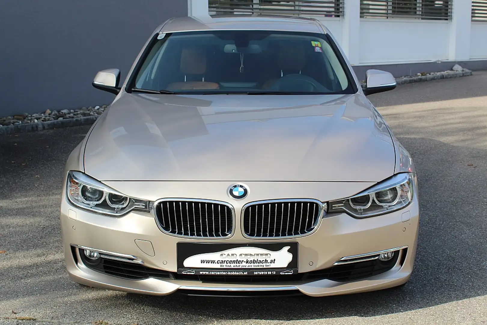 BMW 335 i xDrive Österreich-Paket Grau - 2