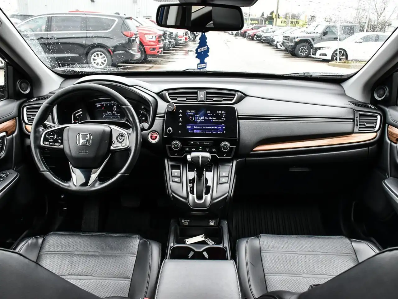 Honda CR-V снимка Honda CR-V
