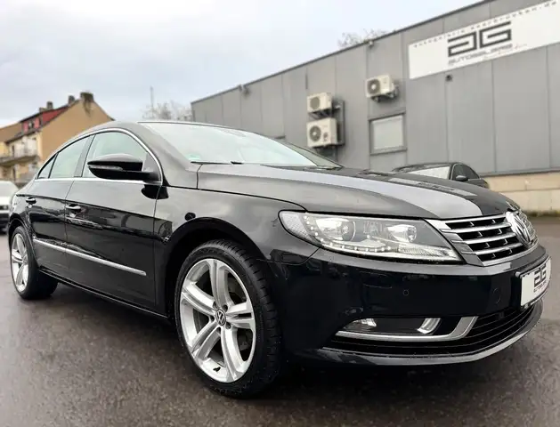 Volkswagen Passat CC 2.0TDI DSG *2.Hand/Navi/Bi-Xenon/AHK*