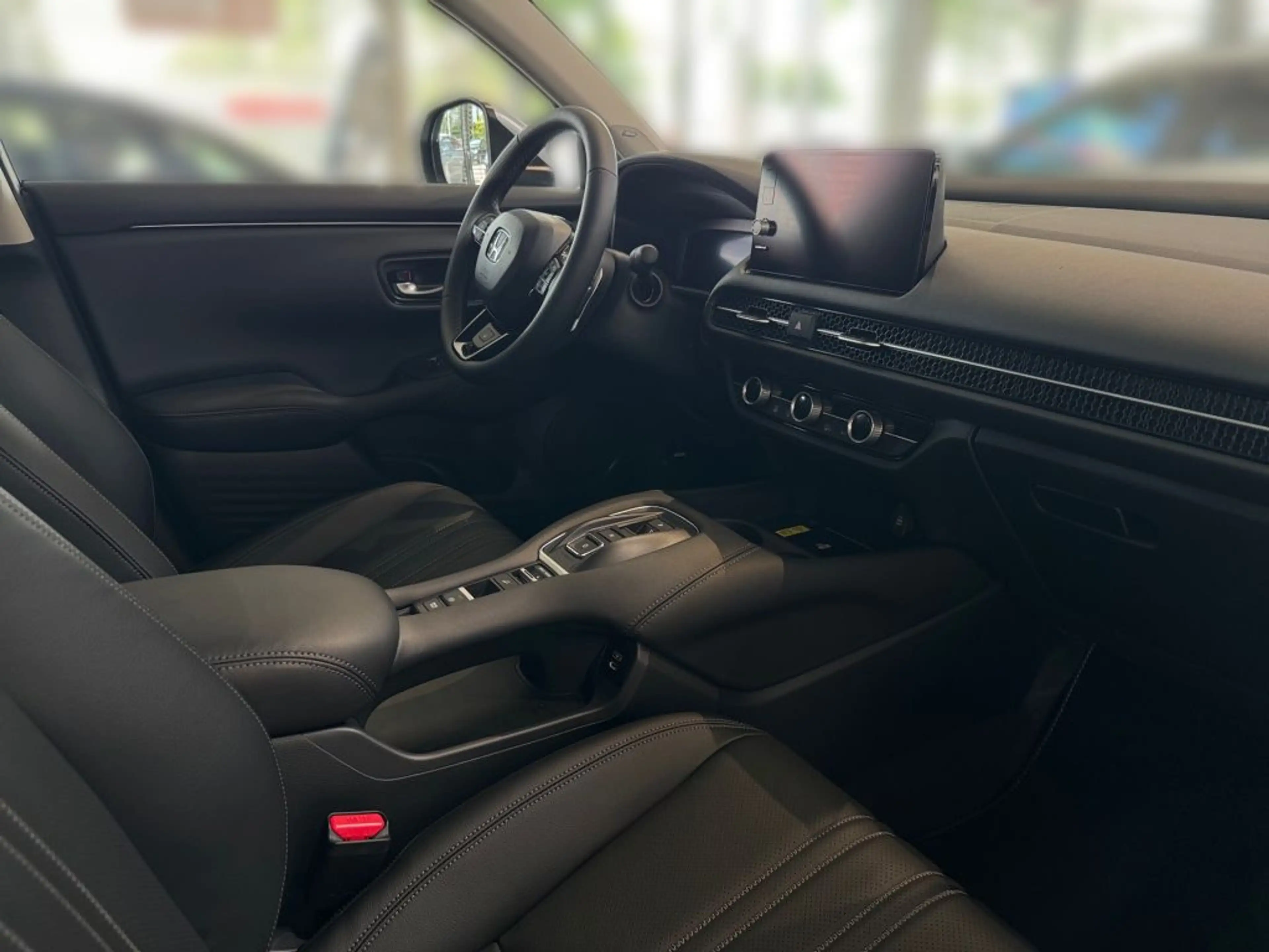 Honda ZR-V e:HEV 2.0 i-MMD Hybrid Advance — photo 14