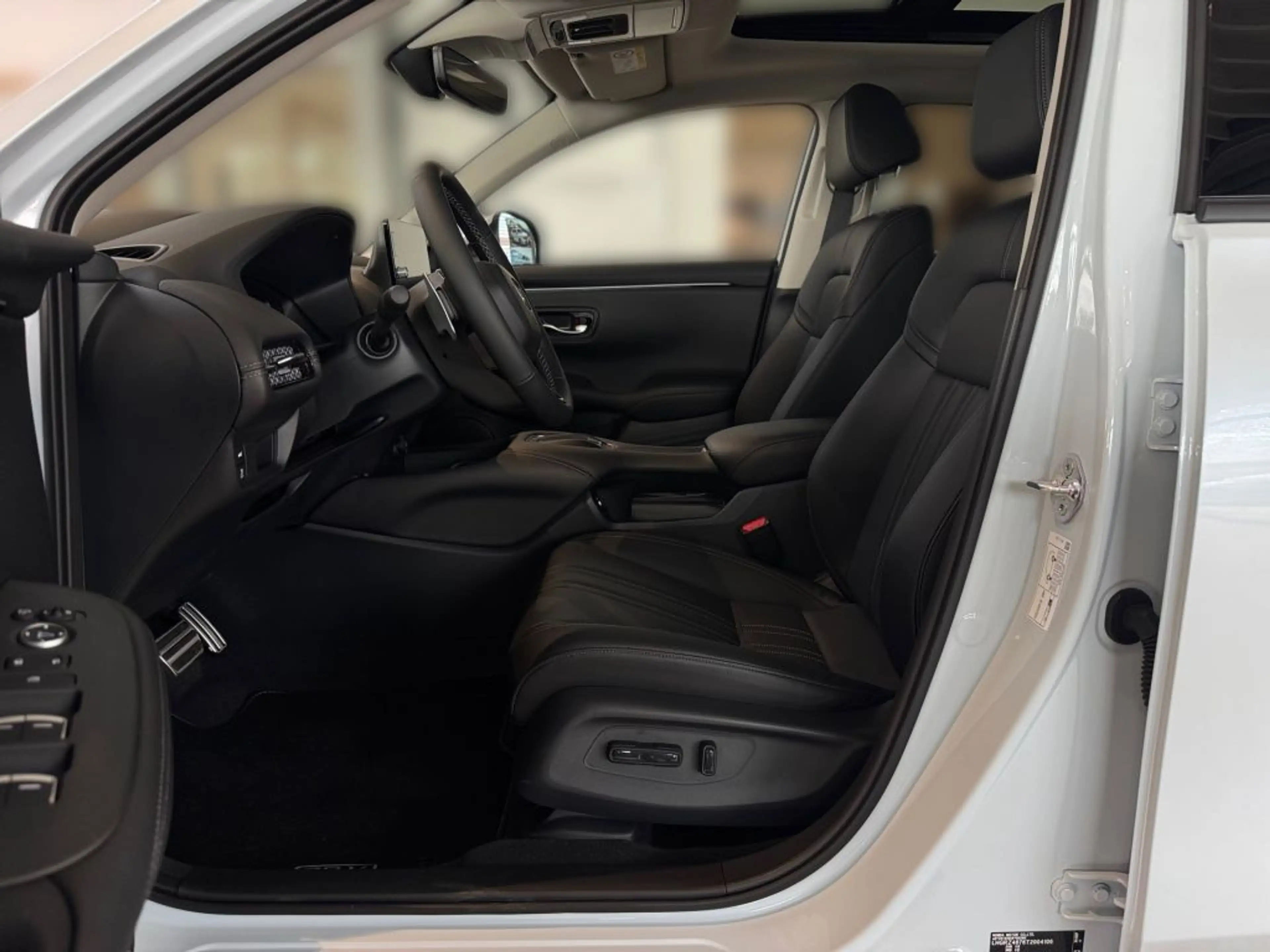 Honda ZR-V e:HEV 2.0 i-MMD Hybrid Advance — photo 7