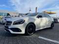 Mercedes-Benz A 180 BlueEfficiency AMG Line Blanc - thumbnail 1