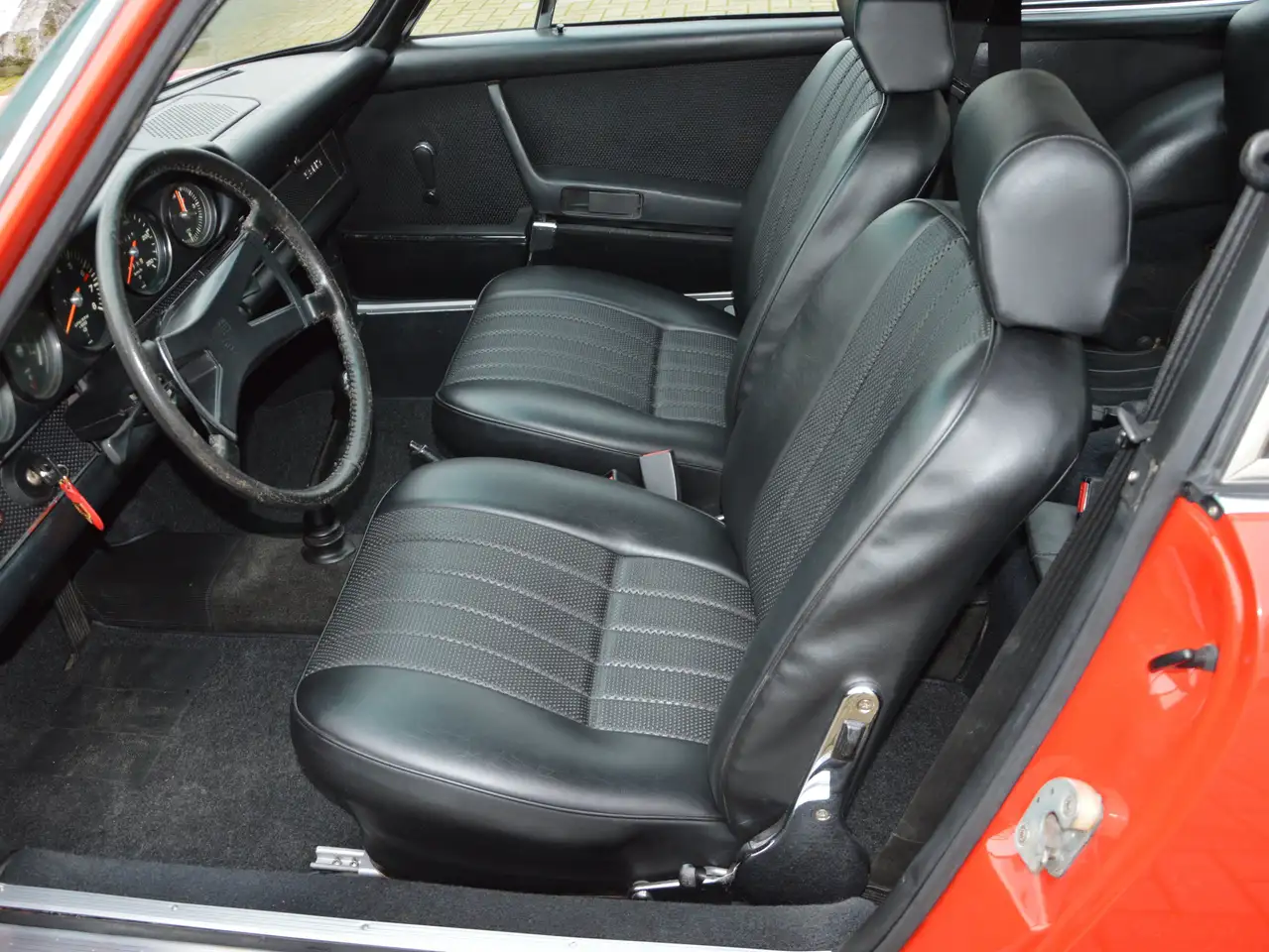 Porsche 911 T 2.2 Coupe Matchingnumbers, foto 10