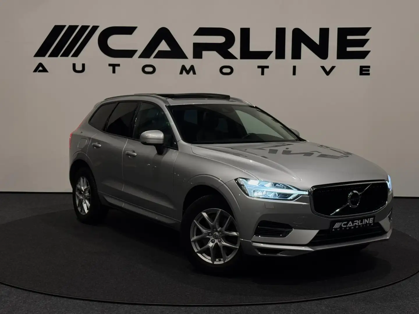 Volvo XC60 2.0 T8 Twin Engine AWD Momentum HYBRIDE PANORAMA K Gris - 1