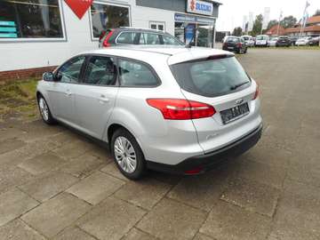 Bild 6 Ford Focus Turnier 1.5 TDCi DPF Start-Stopp-System Trend