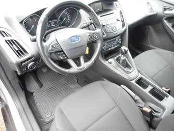 Bild 9 Ford Focus Turnier 1.5 TDCi DPF Start-Stopp-System Trend