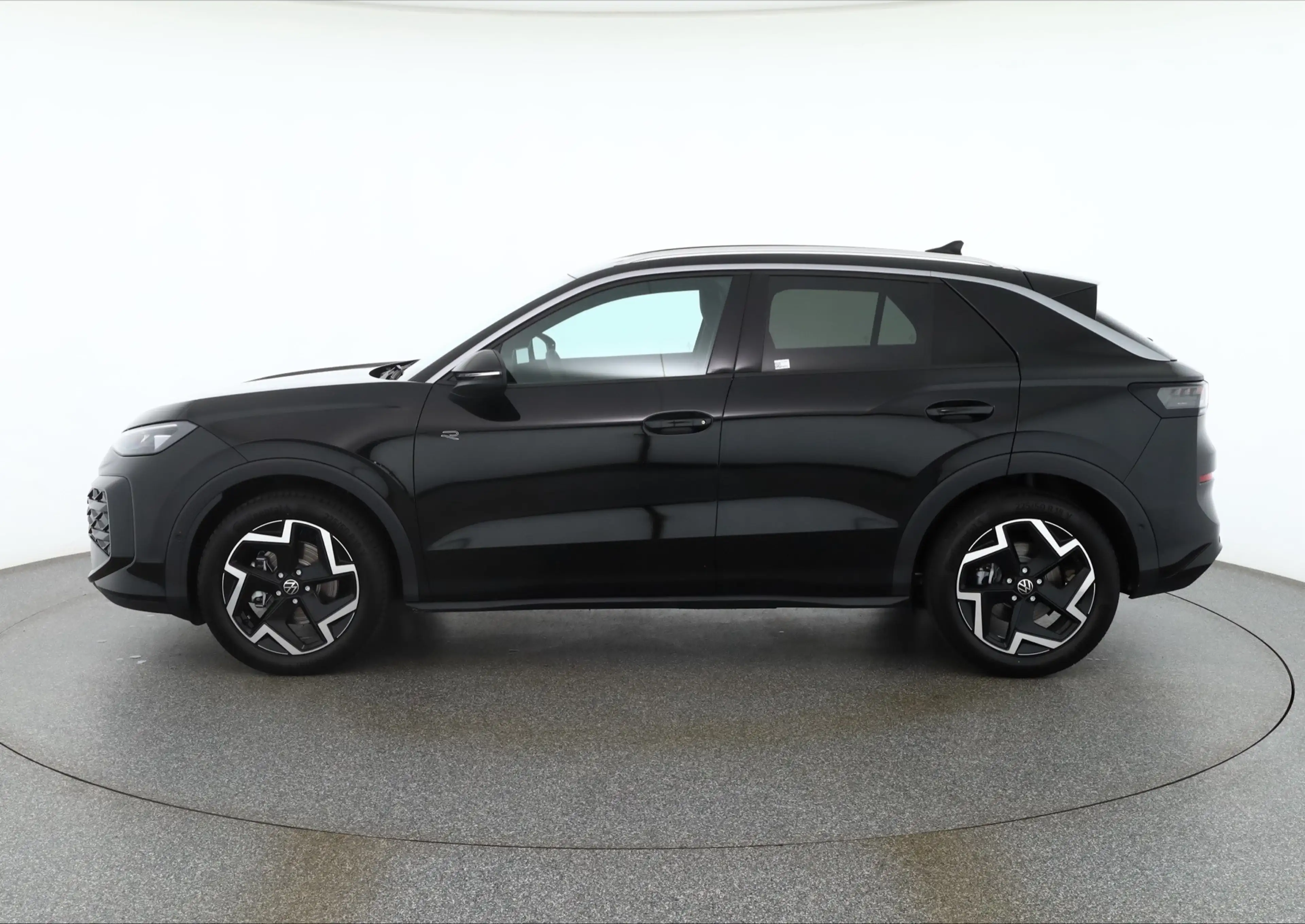 Volkswagen T-Roc R-Line 1.5 eTSI DSG n.Modell LED ACC AHK — photo 2