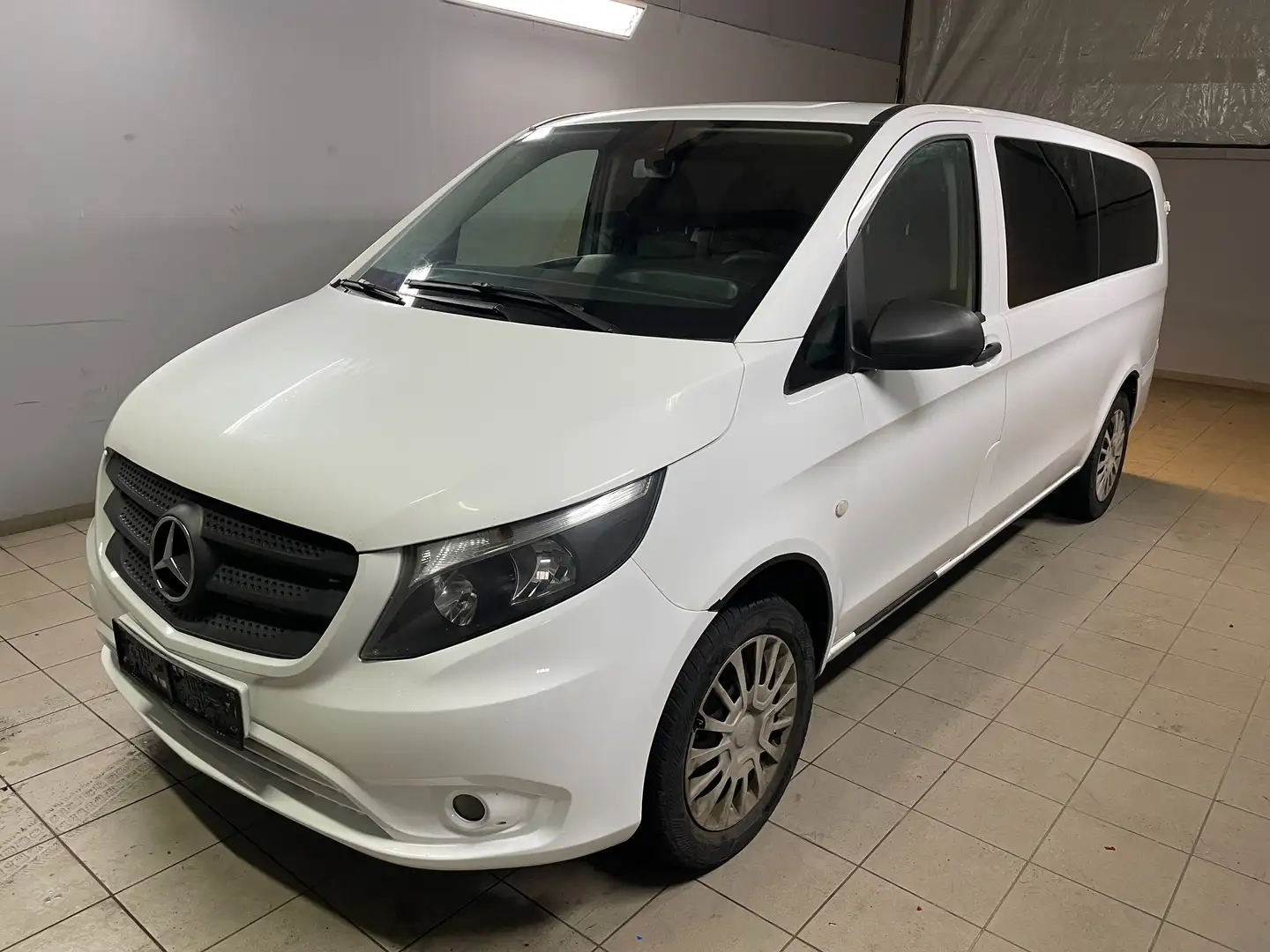 Mercedes-Benz Vito 113 CDI/BT Pro 4MATIC extralang Wit - 1