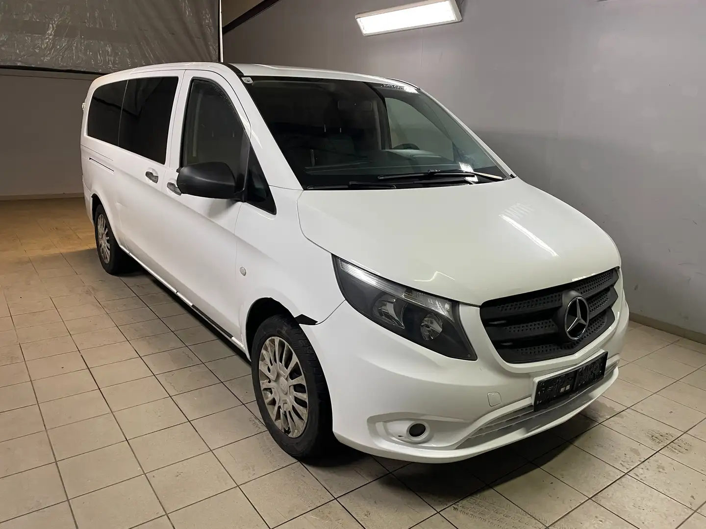 Mercedes-Benz Vito 113 CDI/BT Pro 4MATIC extralang Wit - 2