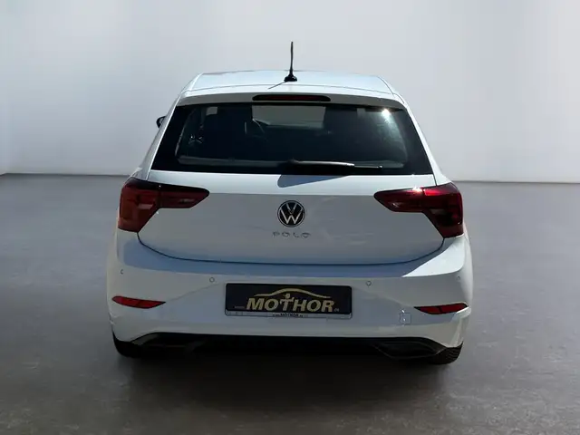 Volkswagen Polo view 5