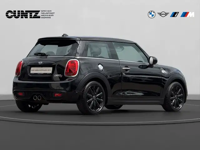 Mini Cooper Cooper view 6