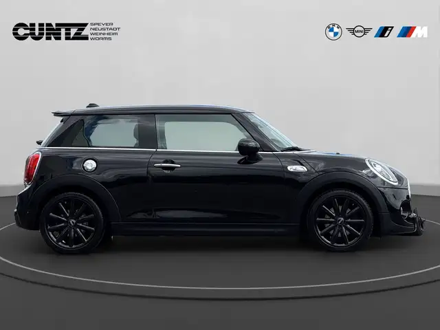 Mini Cooper Cooper view 5
