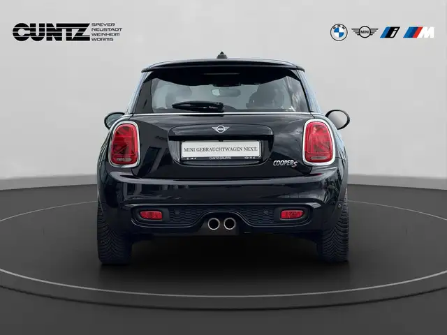 Mini Cooper Cooper view 7