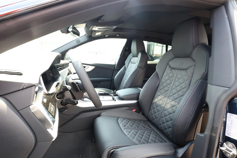 Audi Q8 S line 2xS AssistenzP+ 22Z Laser Pano B&O Leder... — photo 6