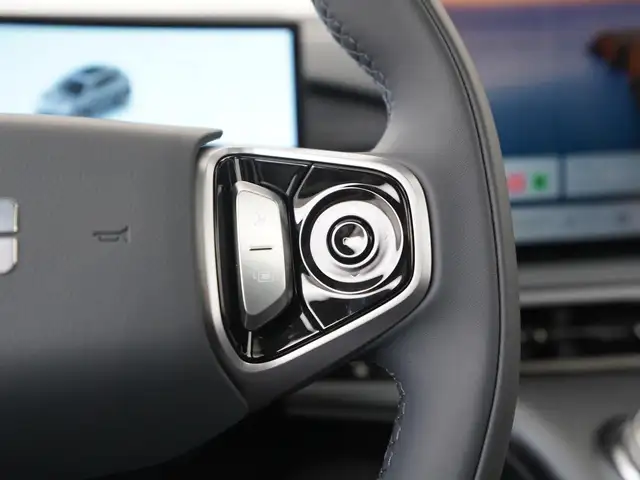 Geely E5 view 10