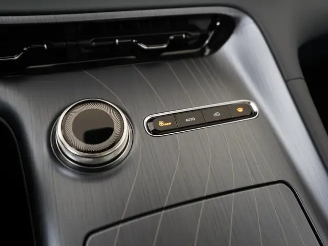 Geely E5 view 13