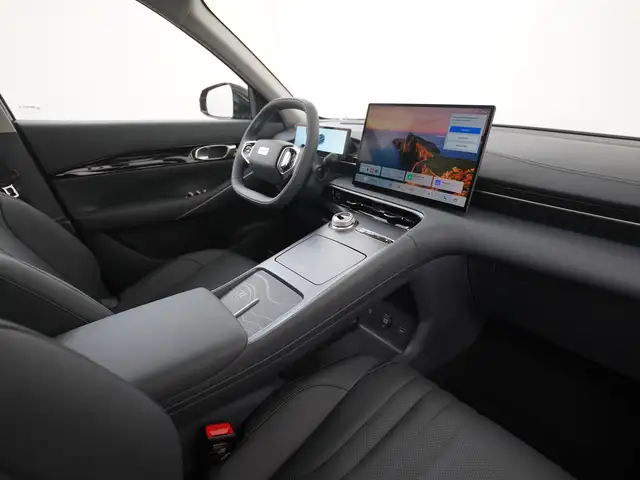 Geely E5 view 3