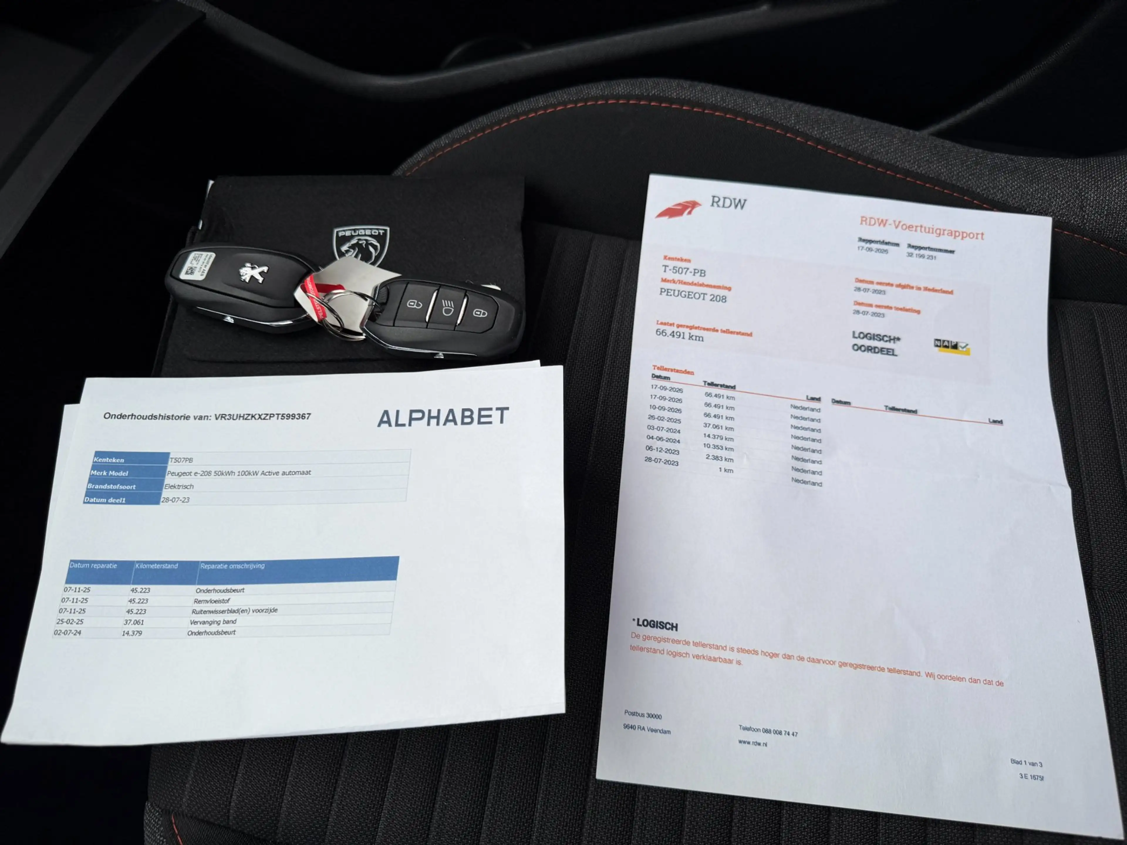 Peugeot e-208 EV Active Pack 50 kWh 1 ste eigenaar — photo 19