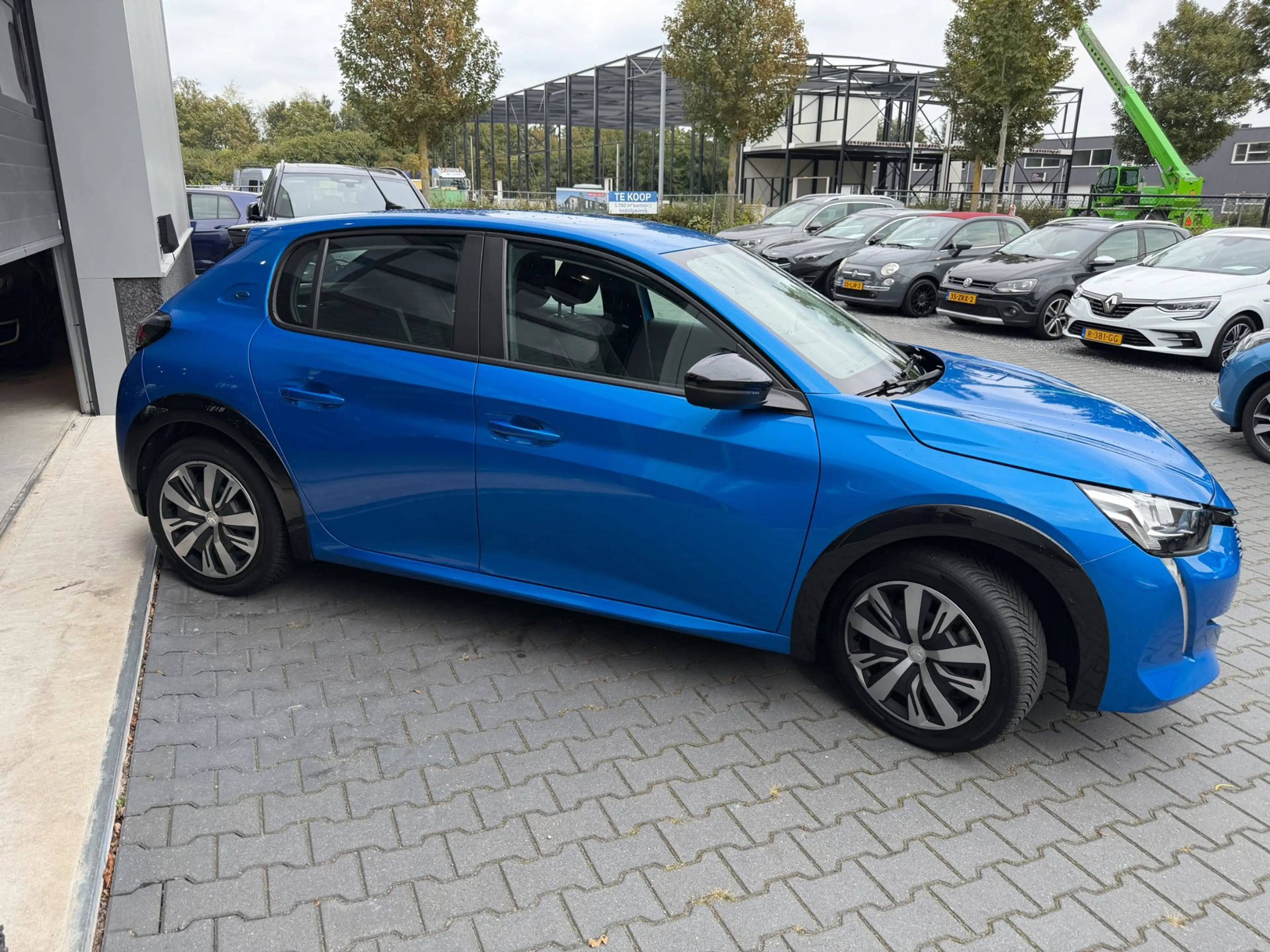 Peugeot e-208 EV Active Pack 50 kWh 1 ste eigenaar — photo 5