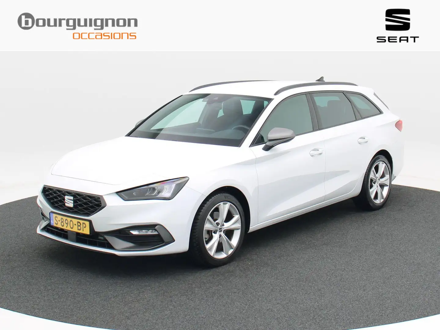 SEAT Leon Sportstourer 1.0 eTSi 110 Pk Automaat FR Business Blanc - 1