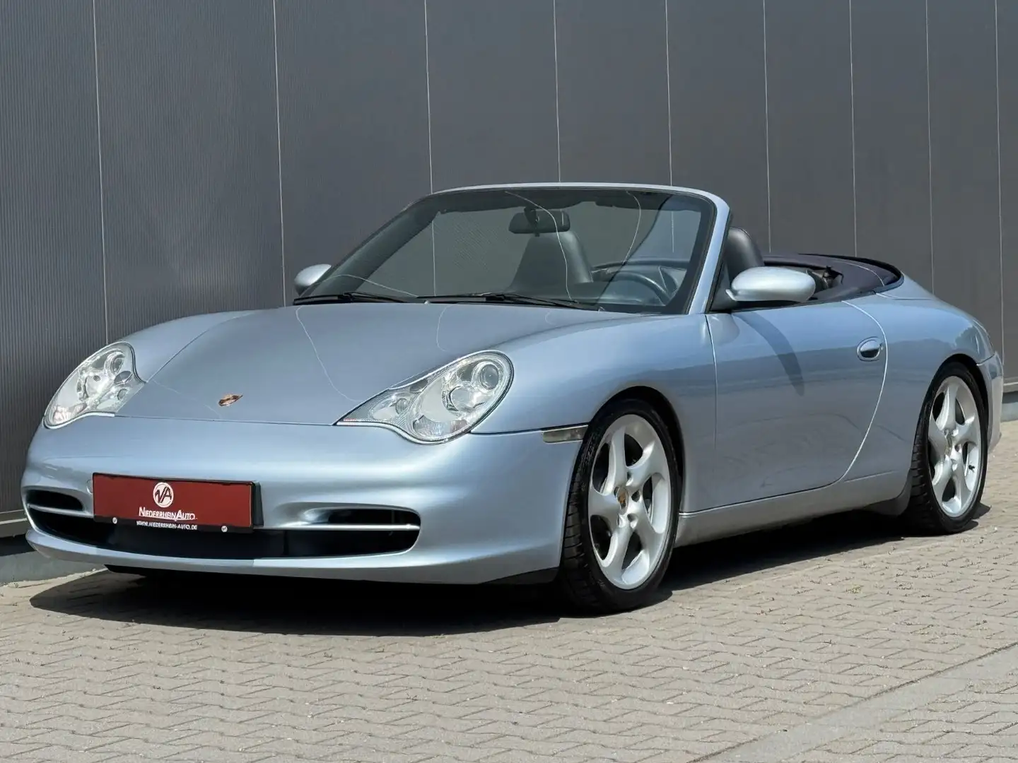 Porsche 996 911 996.2 Cabrio*Schalter*Hardtop*Deutsch*TOP!! Argent - 1