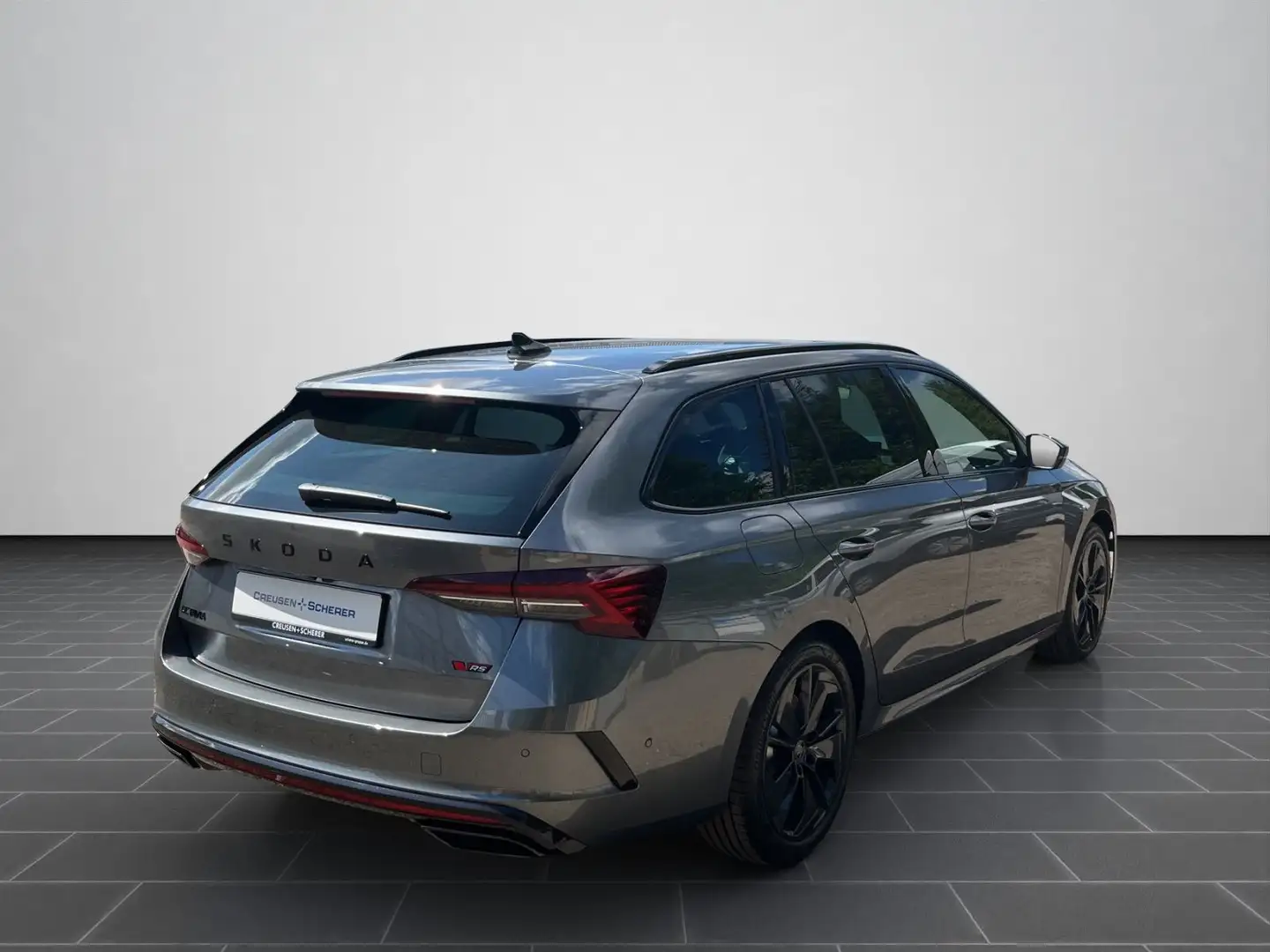 Skoda Octavia Combi RS 2,0 TSI 195KW 7-Gang-DSG Grau - 2