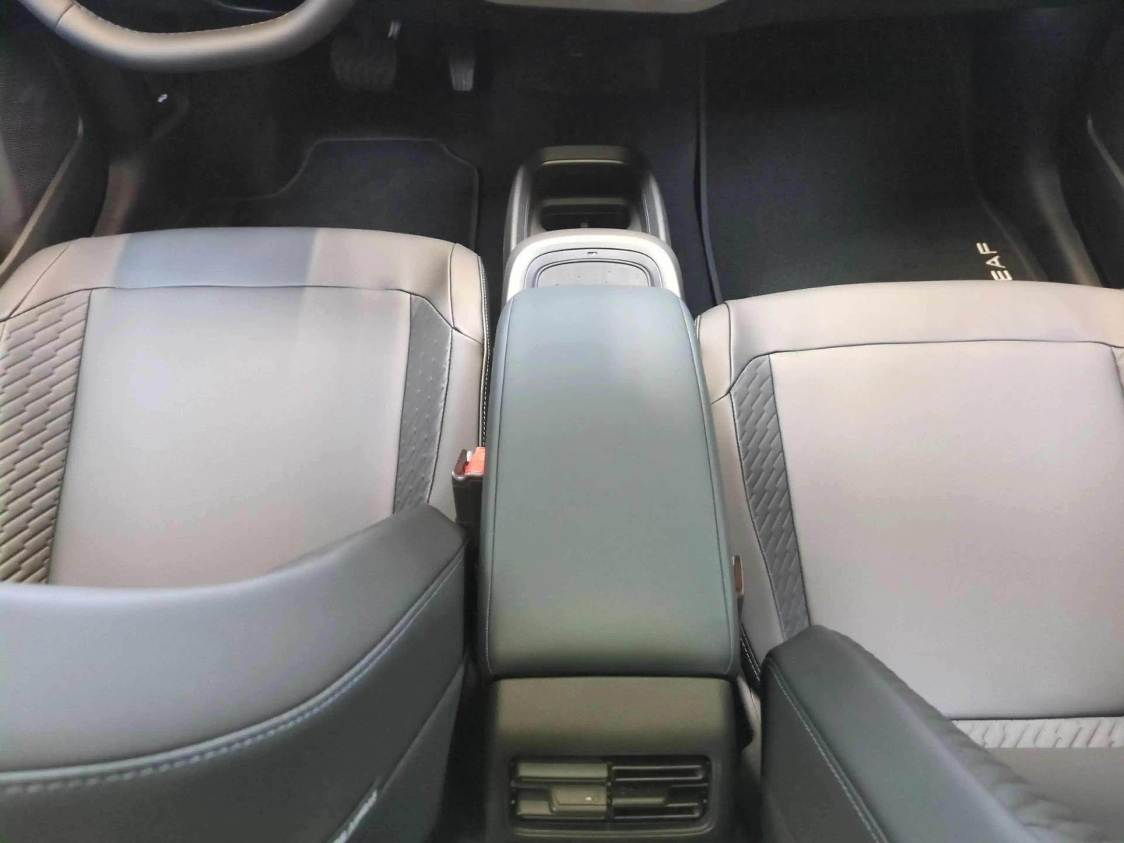 Nissan Leaf 160 kW Evolve*Leder*Panorama*HeadUp — photo 15