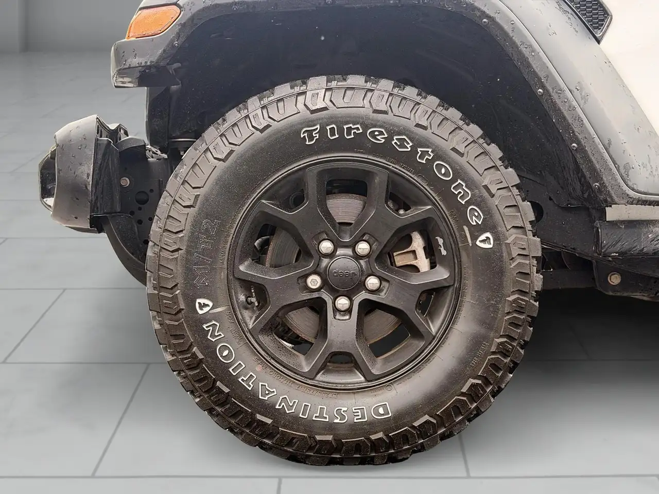 Jeep Wrangler снимка Jeep Wrangler