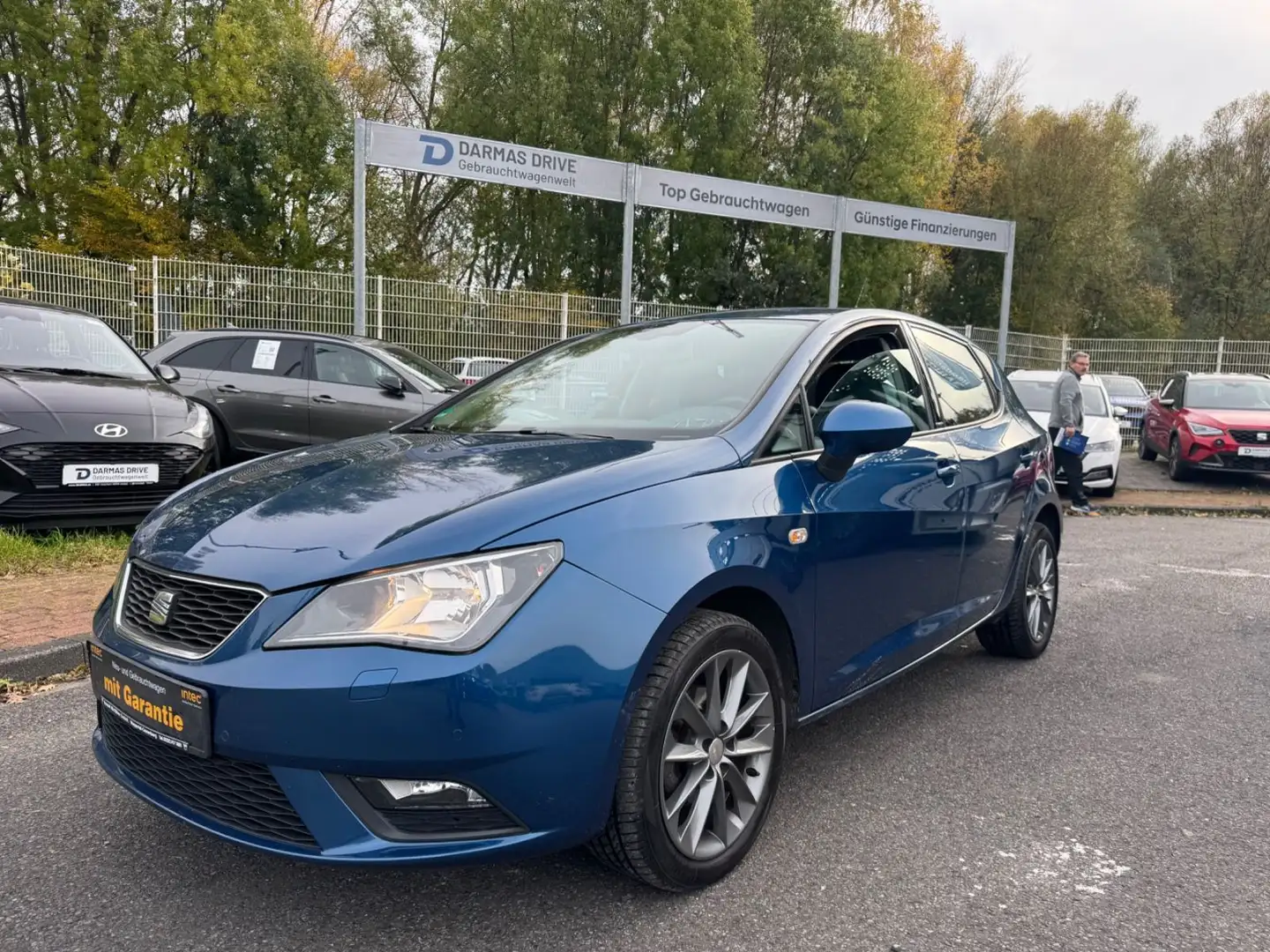 SEAT Ibiza I-TECH ST/1.HD/NAVI/KLIMAAUT/T-LEDER/ALU/SHZ/PDC Blau - 1