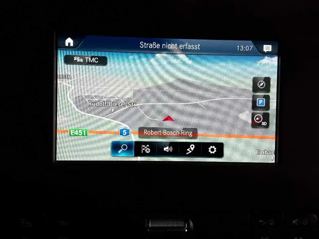 Mercedes-Benz Sprinter view 12