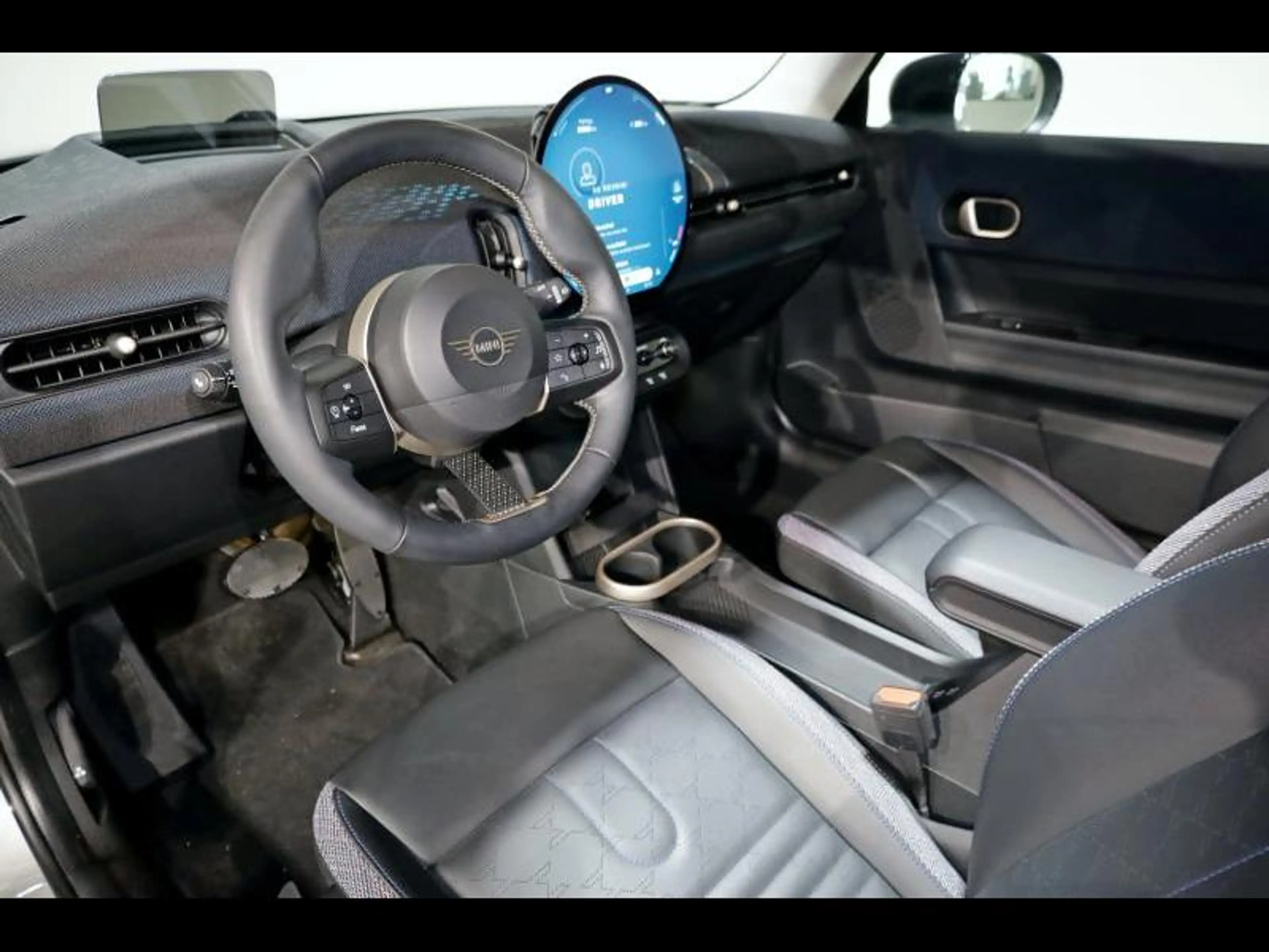 MINI Cooper C — photo 6