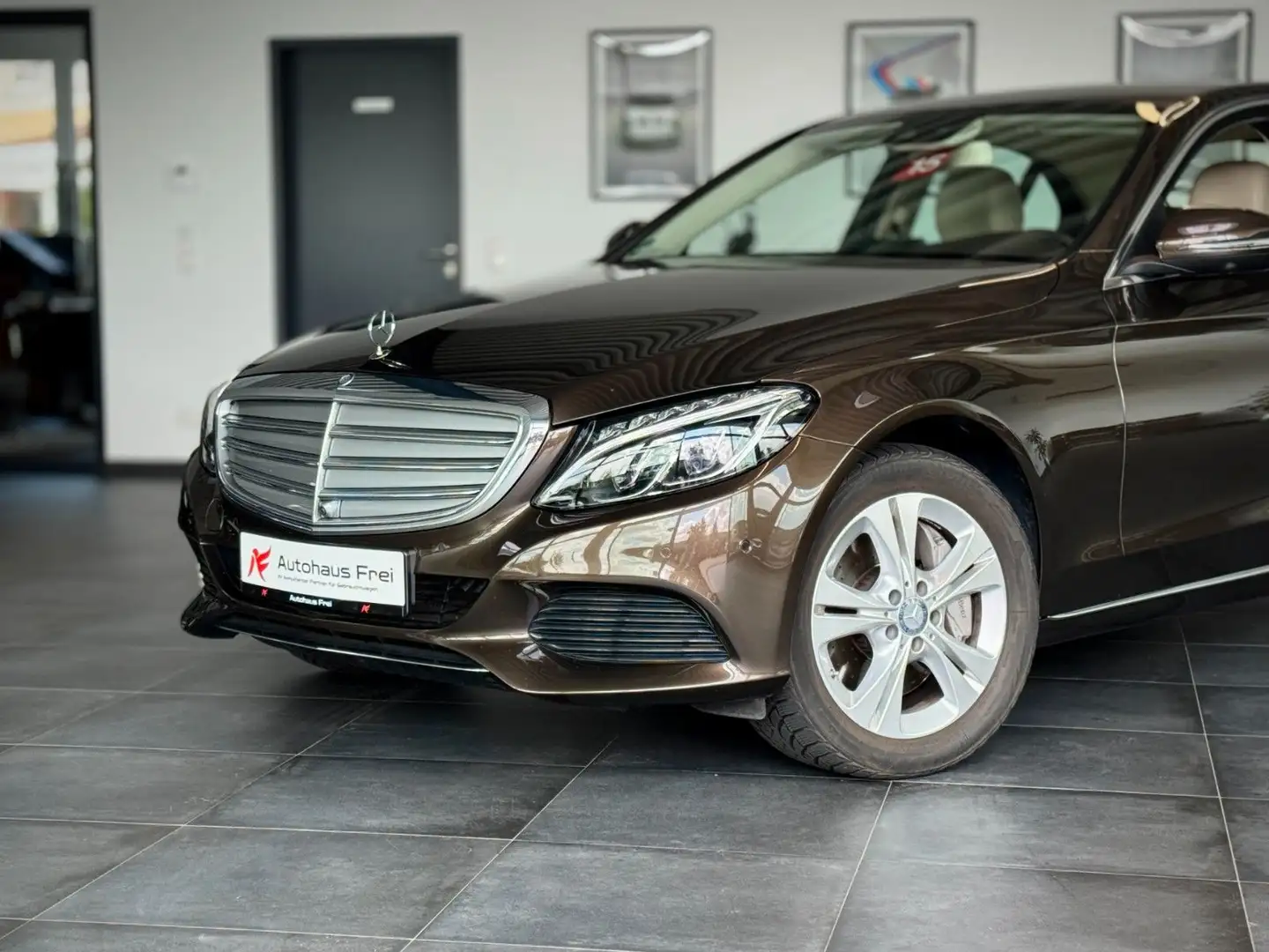Mercedes-Benz C 400 C400 4Matic *Exklusiv*1.Hand*Memory*360°Kamera* Maro - 2