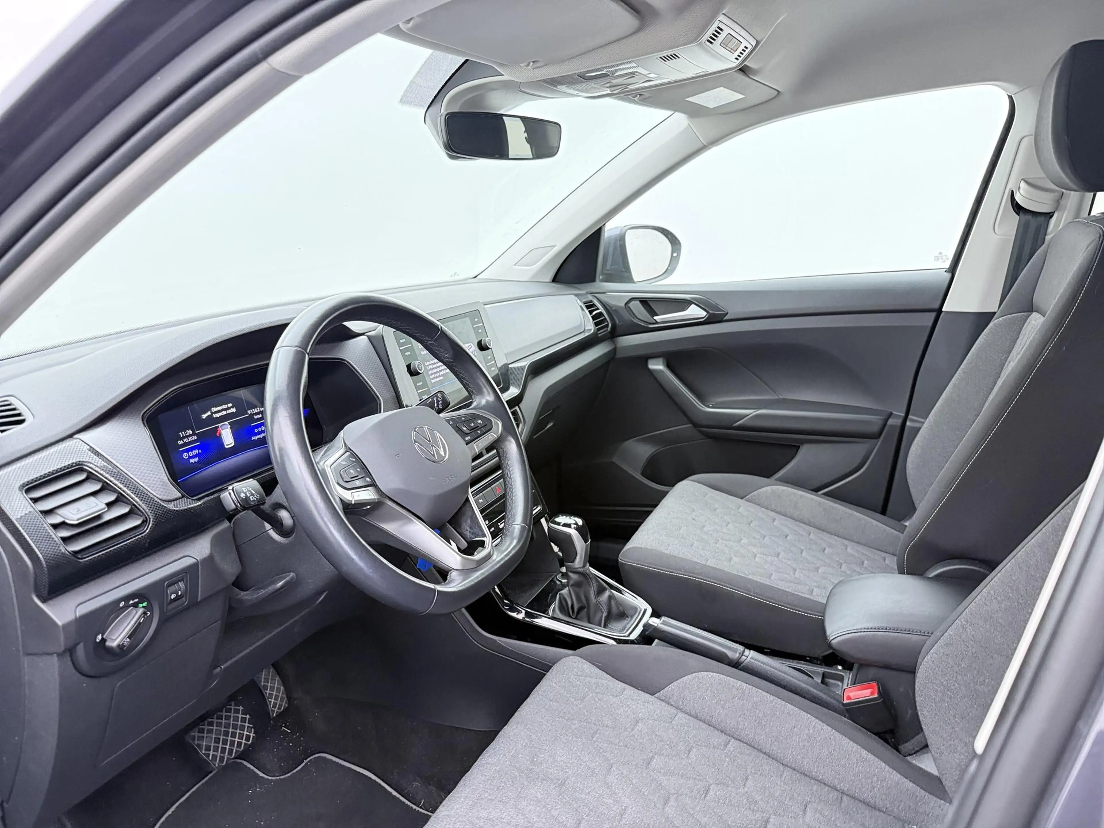 Volkswagen T-Cross 1.0 TSI Life | Climate control | ACC | Parkeersens — photo 3
