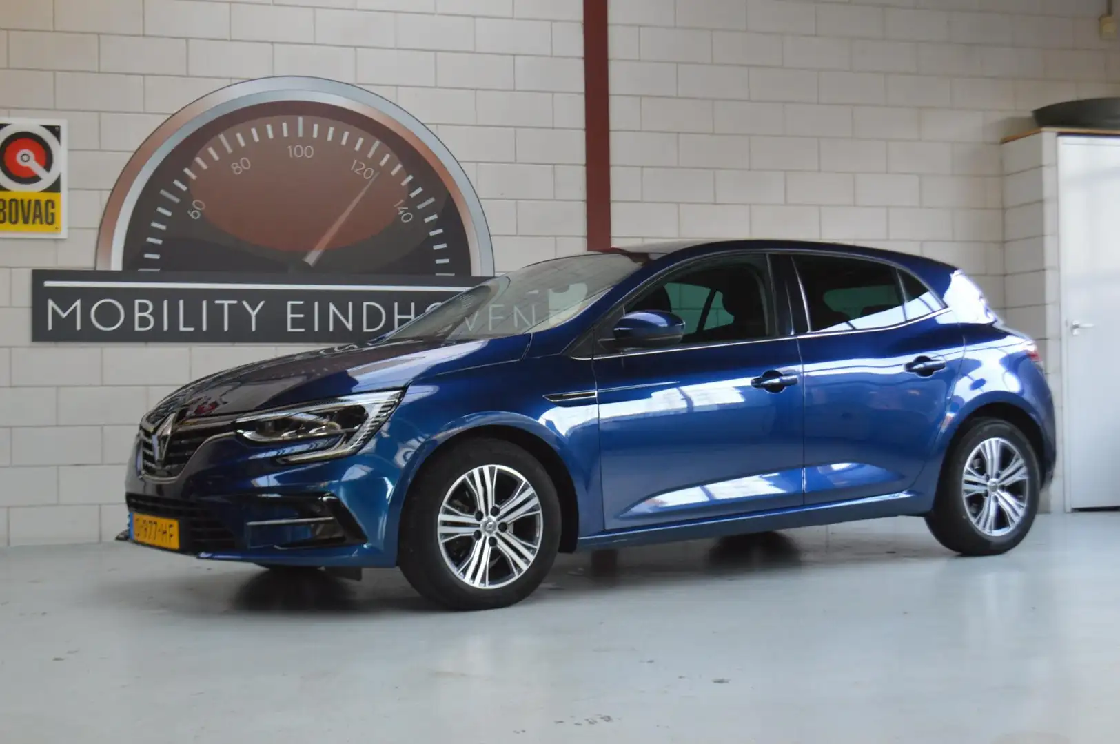 Renault Megane 140PK INTENS AUTOMAAT NIEUWSTAAT en VEEL OPTIES Bleu - 2
