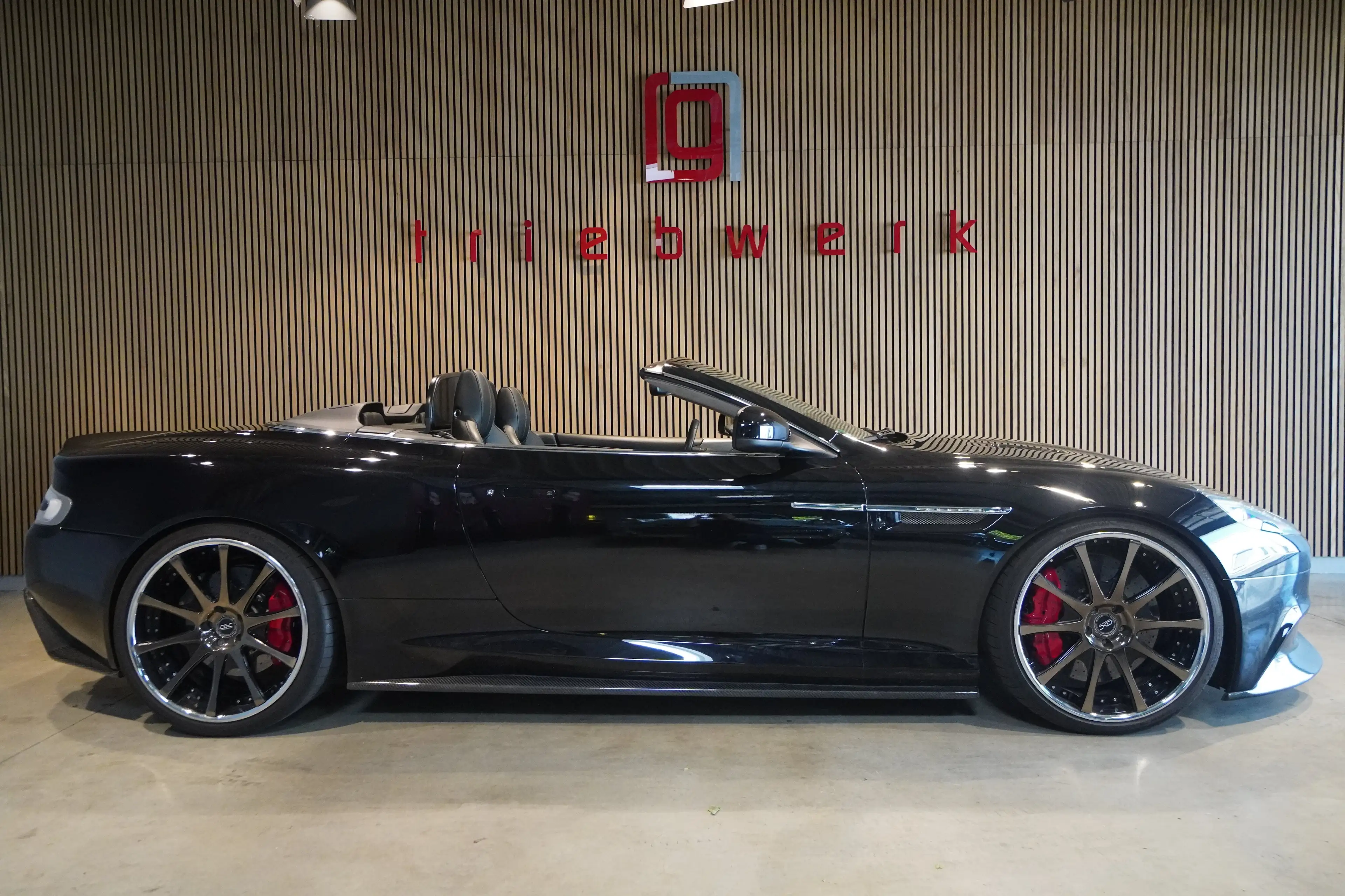 Aston Martin DB9 DB9 6.0 V12 Volante*Carbon*Lift*21"Alu*BRD Fzg*