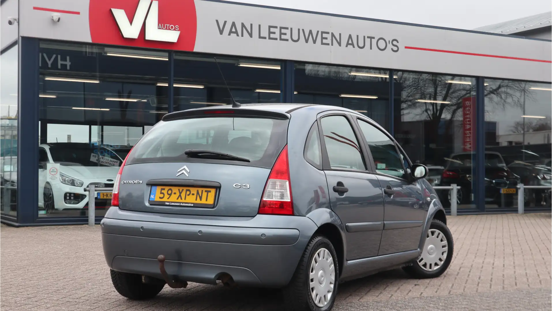 Citroen C3 1.4i Ambiance | Clima | Cruise | Radio CD Grijs - 2