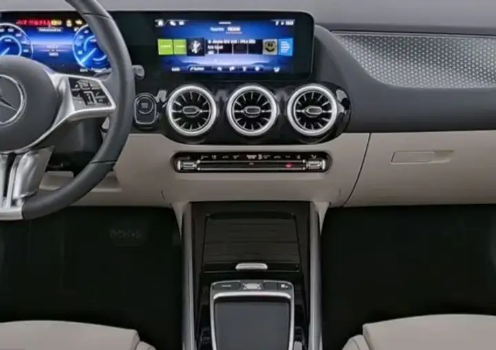 Mercedes-Benz EQA 2025, foto 5