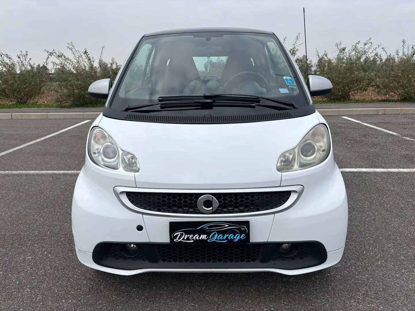 smart forTwo 800 Diesel Blanc - 2